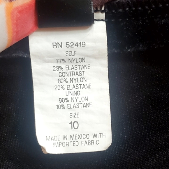 La Blanca 1 Pc Swimsuit Safari Print w/ Shirred Mesh Overlay Sz 10 - Picture 10 of 14